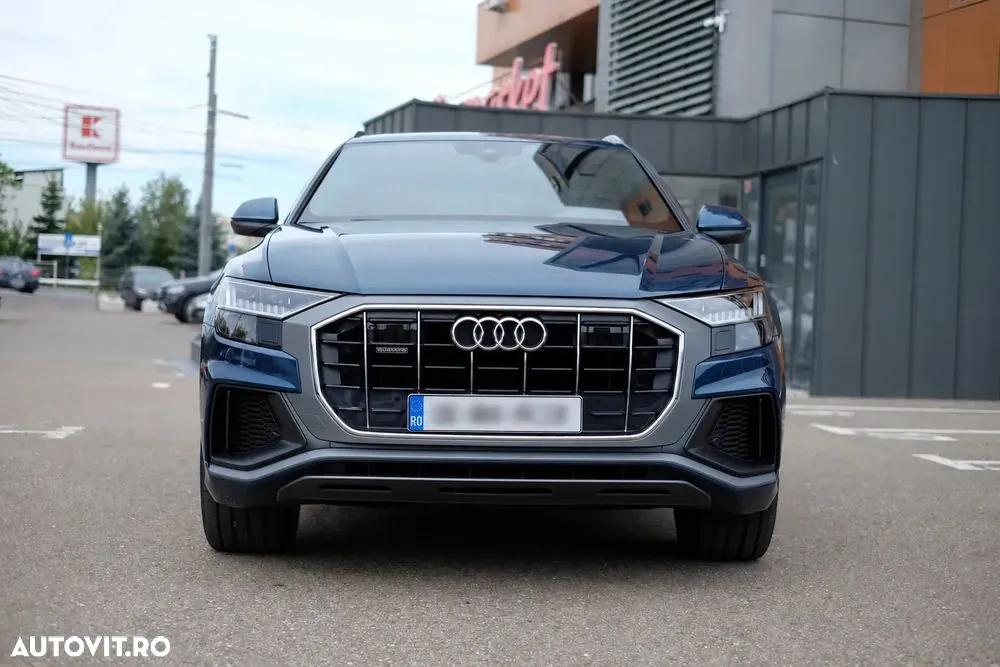 Audi Q8 2020 photo 4