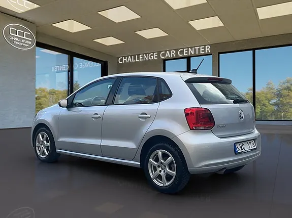 Volkswagen Polo 2011 photo 5