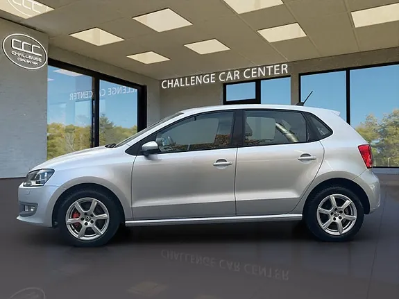Volkswagen Polo 2011 photo 3