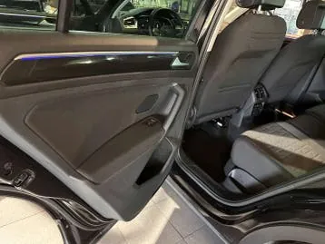 Volkswagen Tiguan 2021 photo 3