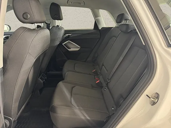 Audi Q3 2024 photo 5