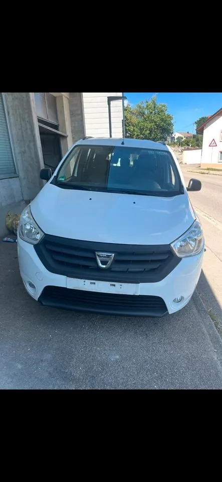 Dacia Lodgy