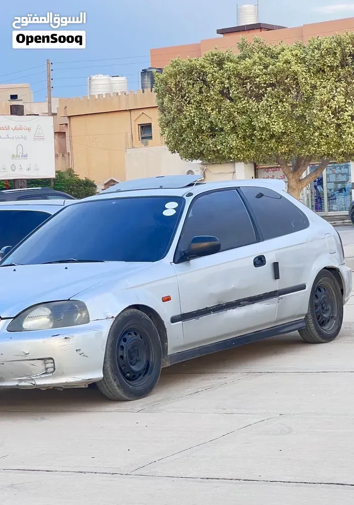 Honda Civic Vti 2000 photo 3