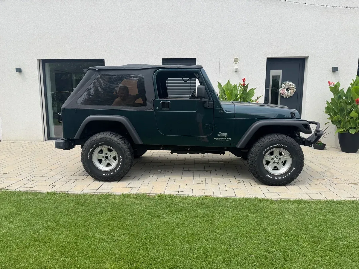 Jeep Wrangler 2006 photo 2