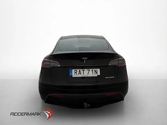 Tesla Model Y 2023 photo 4