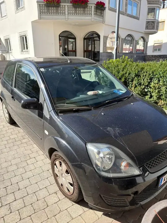 Ford Fiesta 2008 photo 2