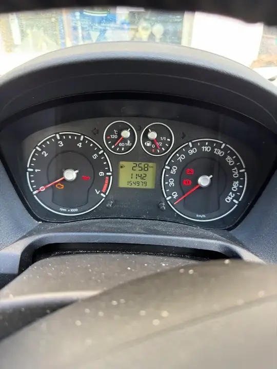 Ford Fiesta 2008 photo 3
