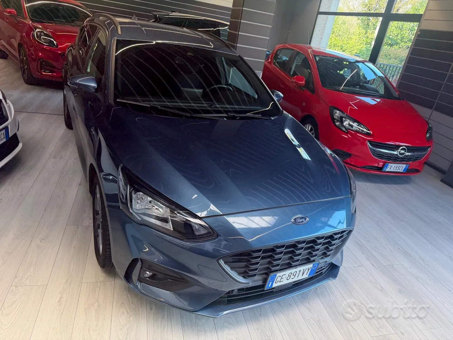 Ford Focus 2021 photo 2