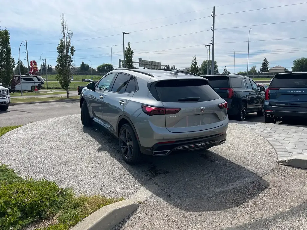 Buick Envision 2026 photo 3