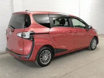 Toyota Sienta 2015 photo 2