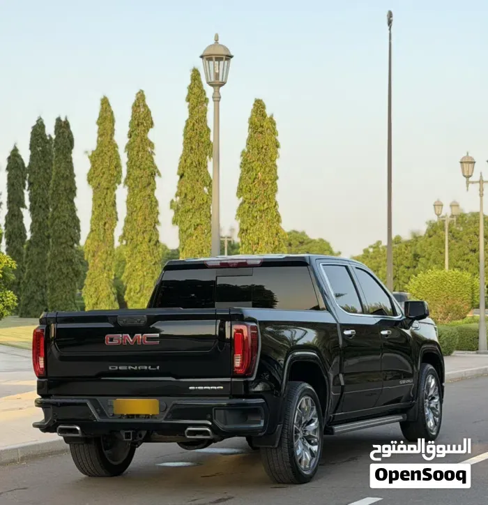 GMC Sierra 2022 photo 2
