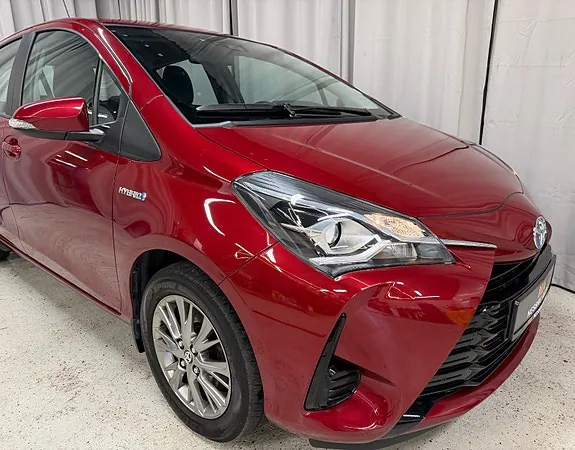 Toyota Yaris 2018 photo 3