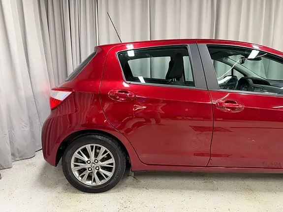 Toyota Yaris 2018 photo 5