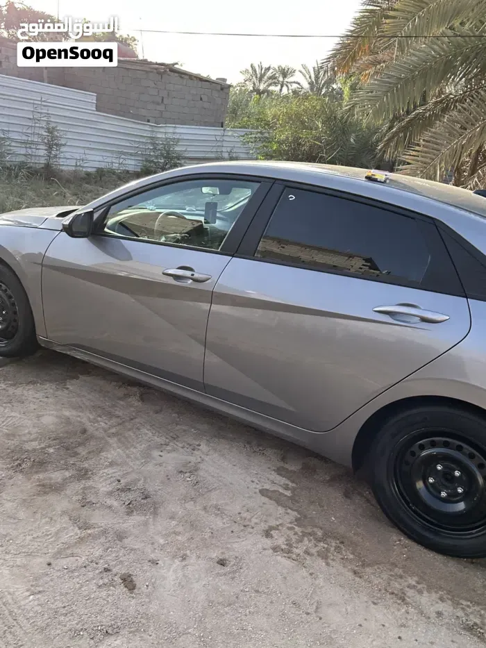 Hyundai Elantra 2023 photo 4