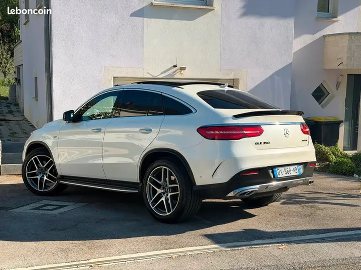 Mercedes-Benz Gle 2015 photo 2