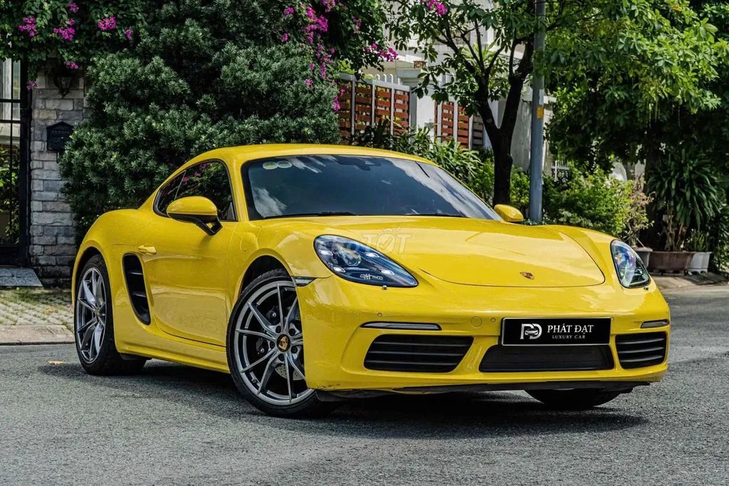 Porsche 718