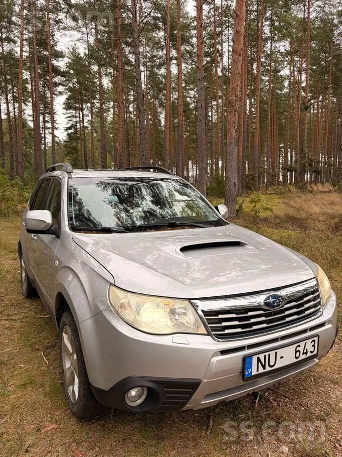 Subaru Forester 2011 photo 4