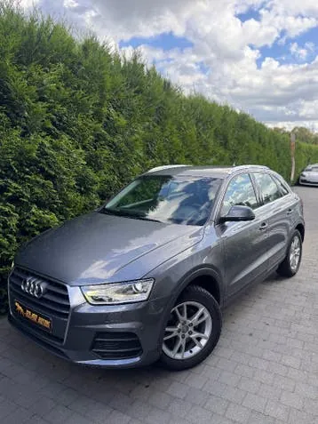 Audi Q3 2015 photo 2