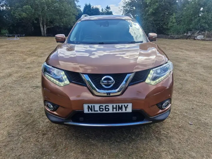 Nissan X-Trail 2016 photo 2