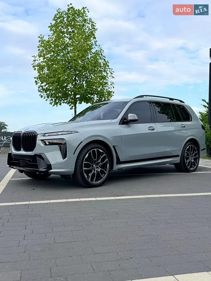 BMW X7 2023 photo 5