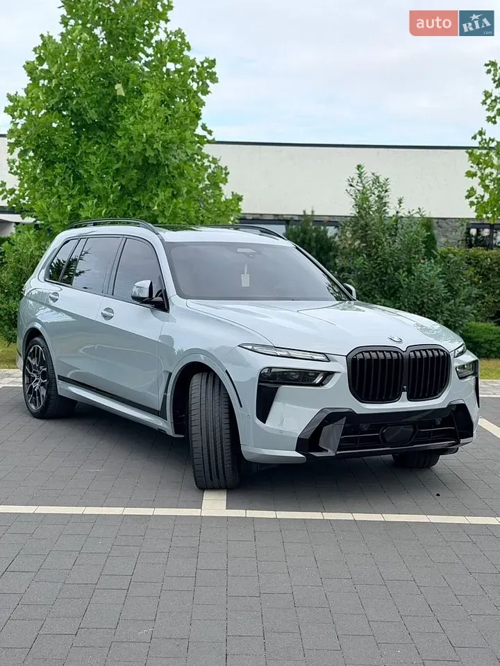 BMW X7 2023 photo 3