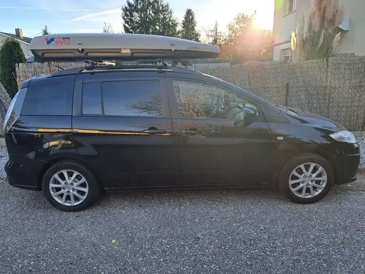 Mazda Mazda5 2010 photo 3
