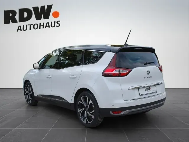 Renault Grand Scénic 2017 photo 3