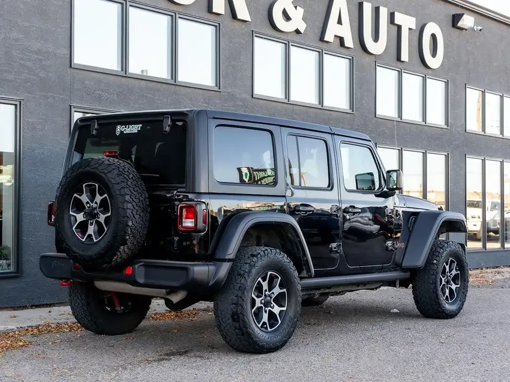 Jeep Wrangler 2023 photo 3