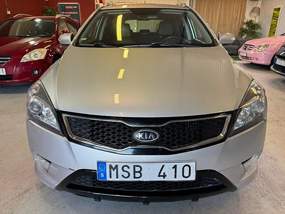 Kia Ceed 2012 photo 2