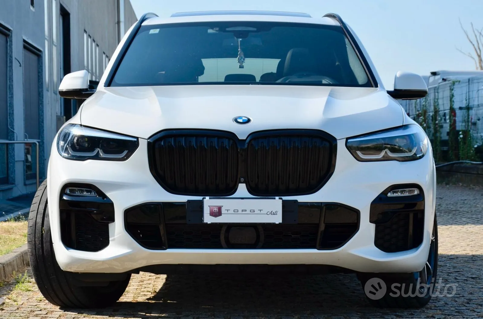 BMW X5 2019 photo 2