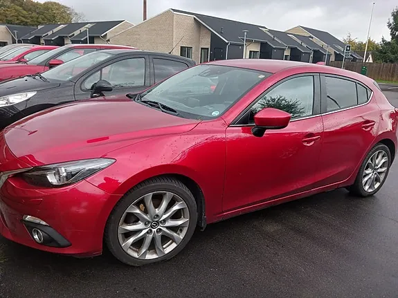 Mazda 3 2013 photo 2