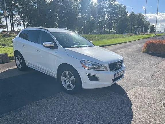 Volvo Xc60 2011 photo 2