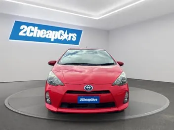 Toyota Aqua 2012 photo 3