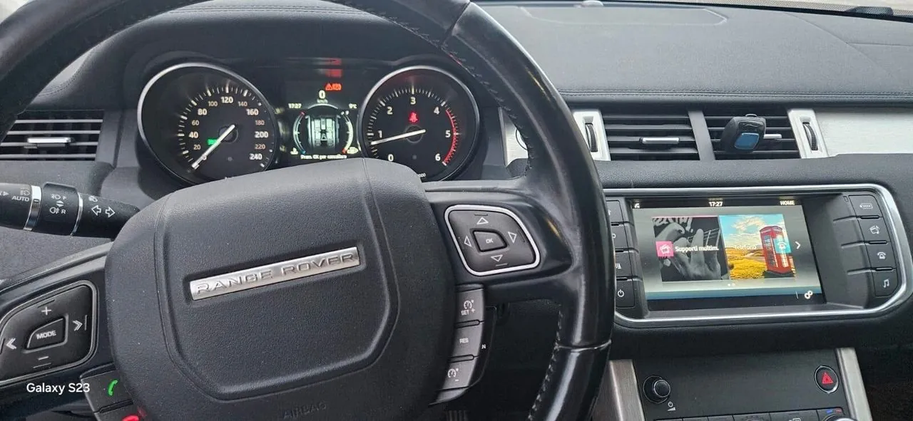 Land Rover Range Rover Evoque 2016 photo 4