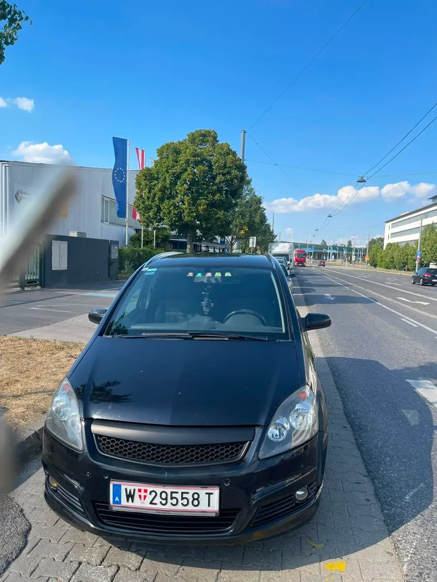 Opel Zafira