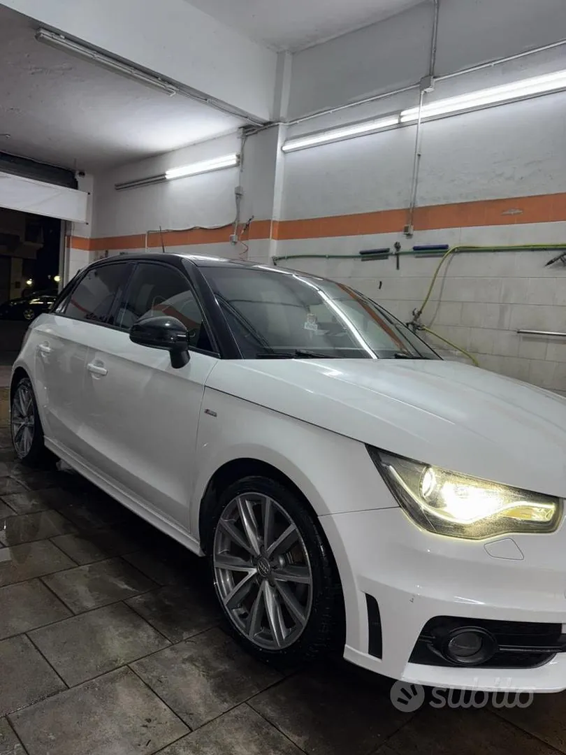 Audi A1 2013 photo 2
