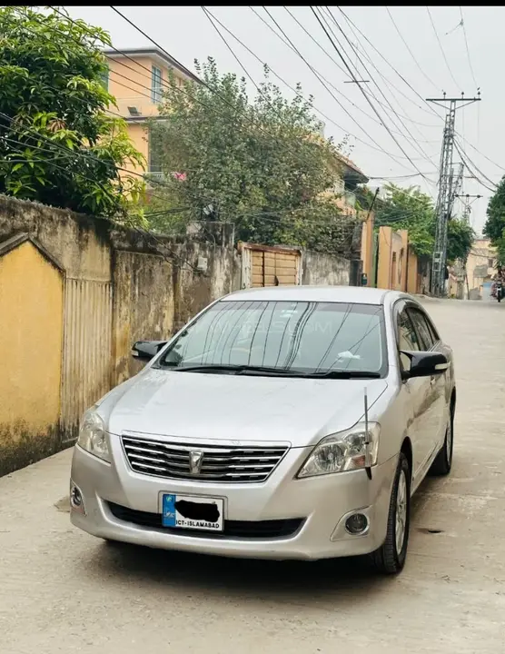 Toyota Premio