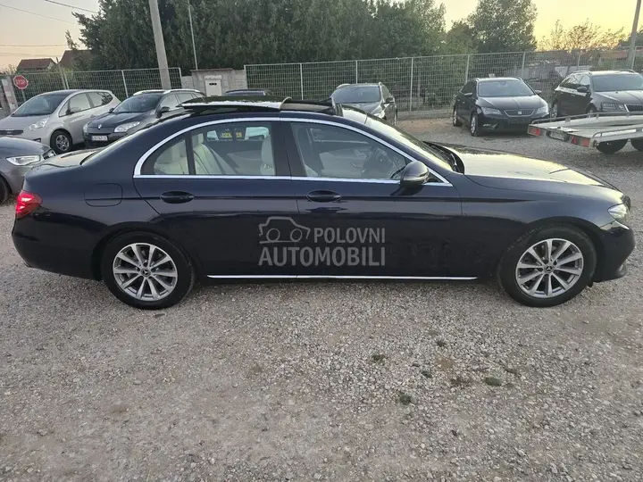 Mercedes-Benz E 220 2017 photo 4