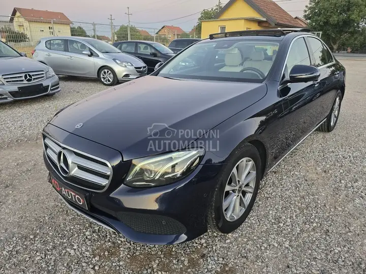Mercedes-Benz E 220
