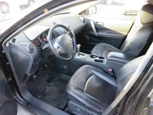 Nissan Rogue 2012 photo 4
