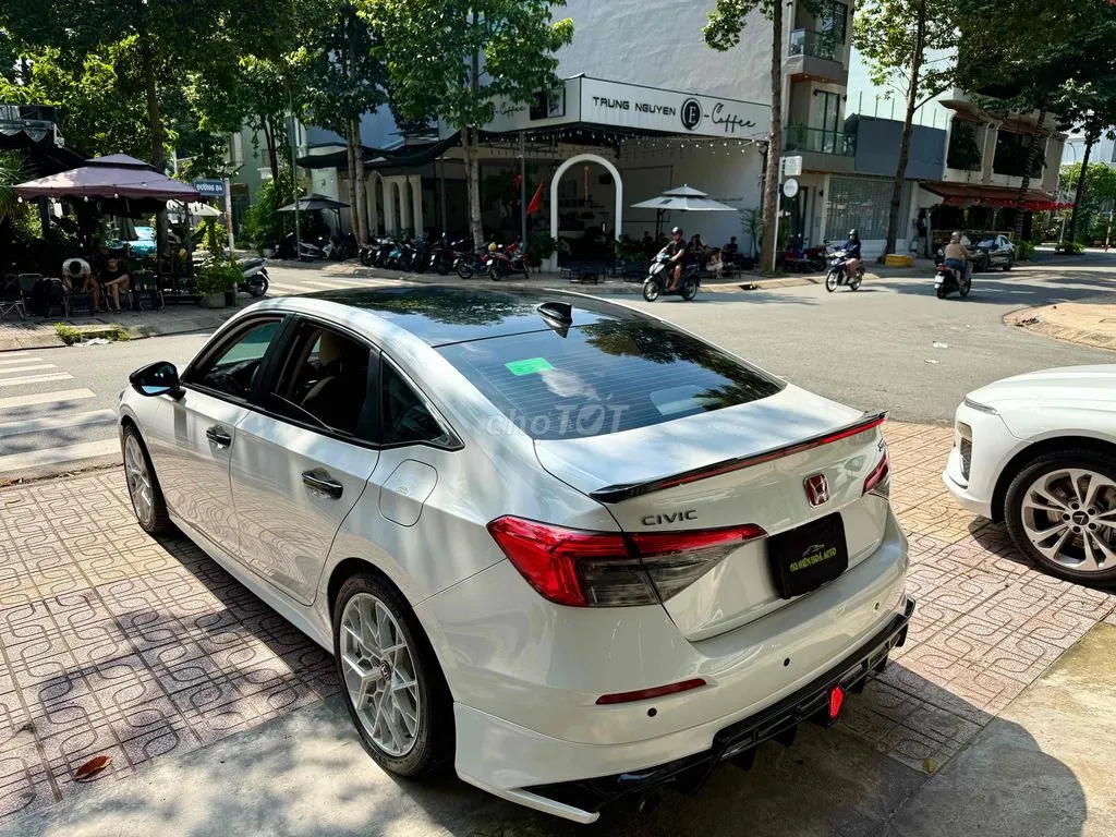 Honda Civic 2022 photo 4