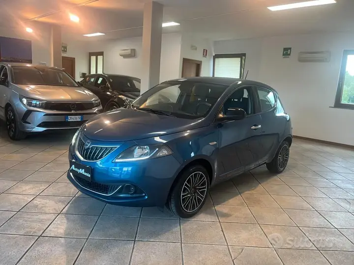 Lancia Ypsilon 2022 photo 3