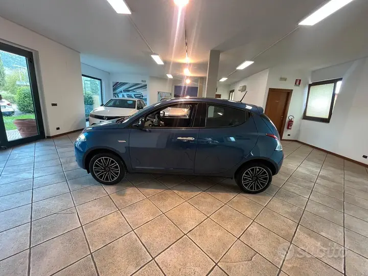 Lancia Ypsilon 2022 photo 5