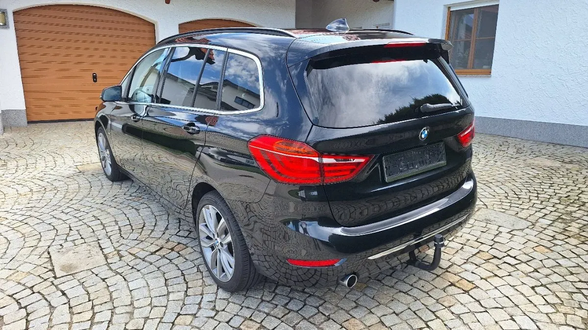 BMW 2 Series Gran Tourer 2016 photo 2