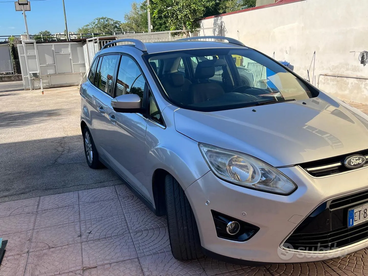 Ford C-Max 2013 photo 2