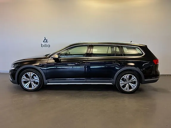 Volkswagen Passat Alltrack 2024 photo 3