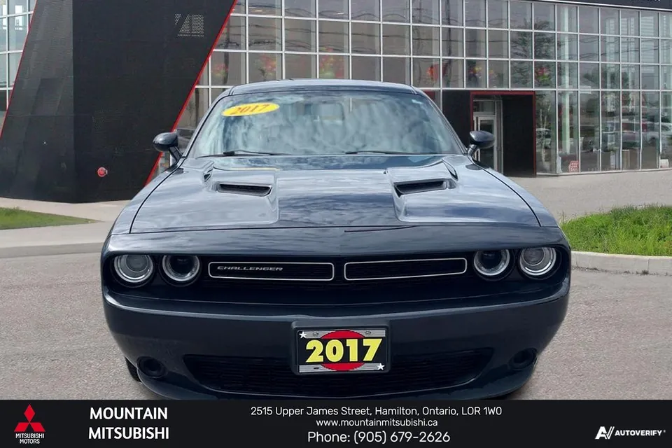 Dodge Challenger 2017 photo 2