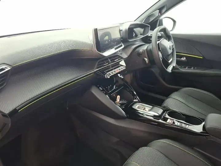 Peugeot 2008 2026 photo 5