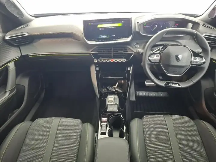 Peugeot 2008 2026 photo 3