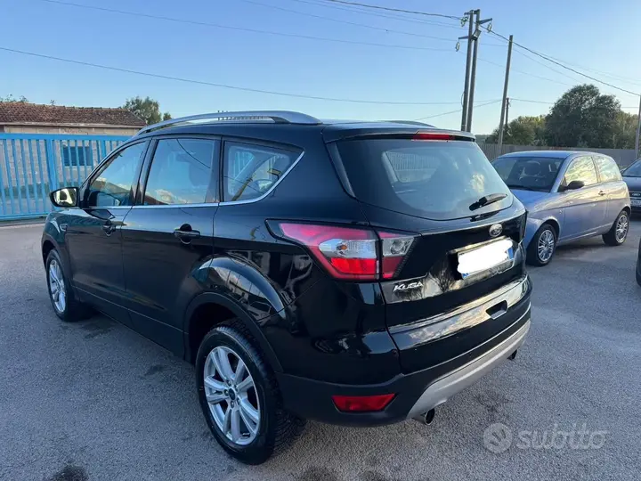 Ford Kuga 2018 photo 3